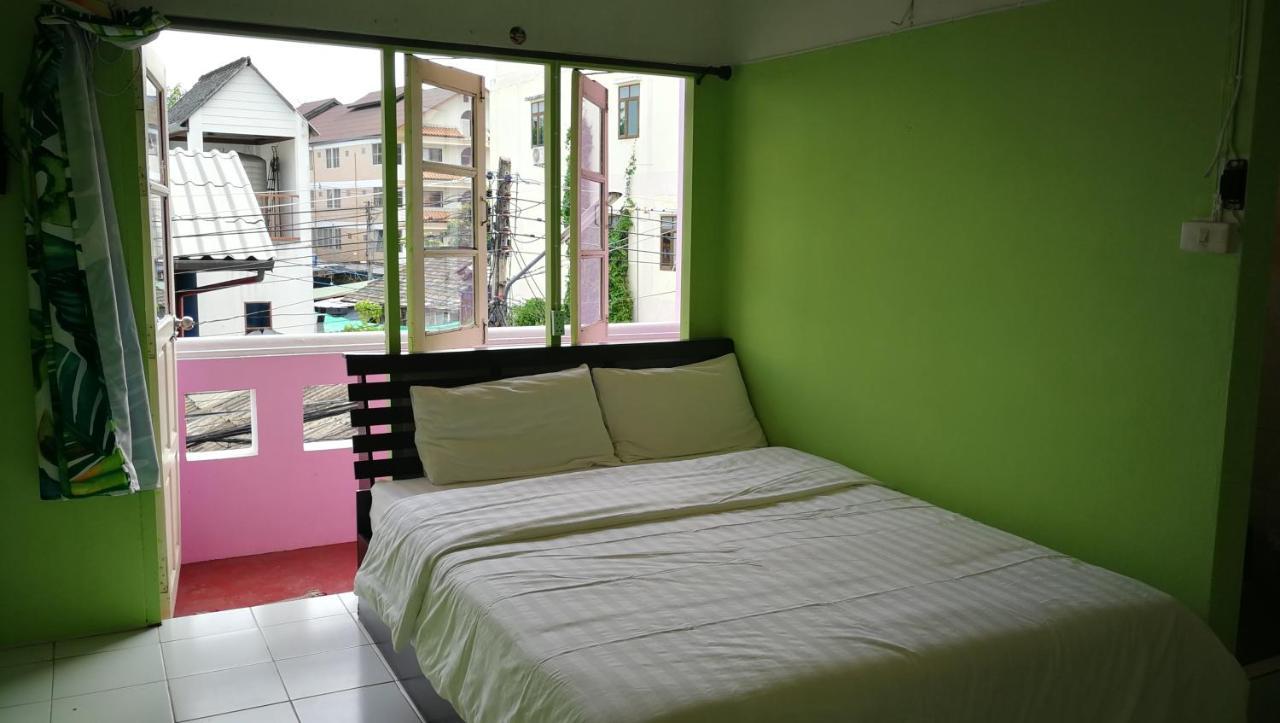 Better House 佰特客栈 Aparthotel Chiang Mai Bagian luar foto