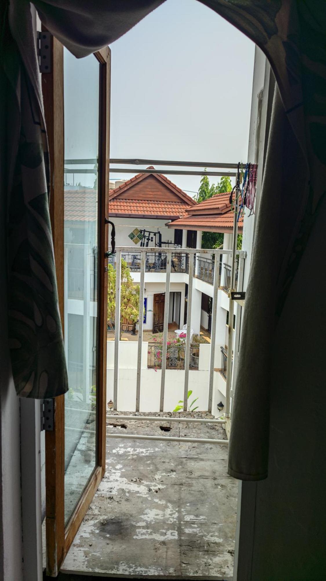 Better House 佰特客栈 Aparthotel Chiang Mai Bagian luar foto